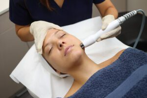 Radiofrequency treatment at Omniya Clinic in Knightsbridge, London